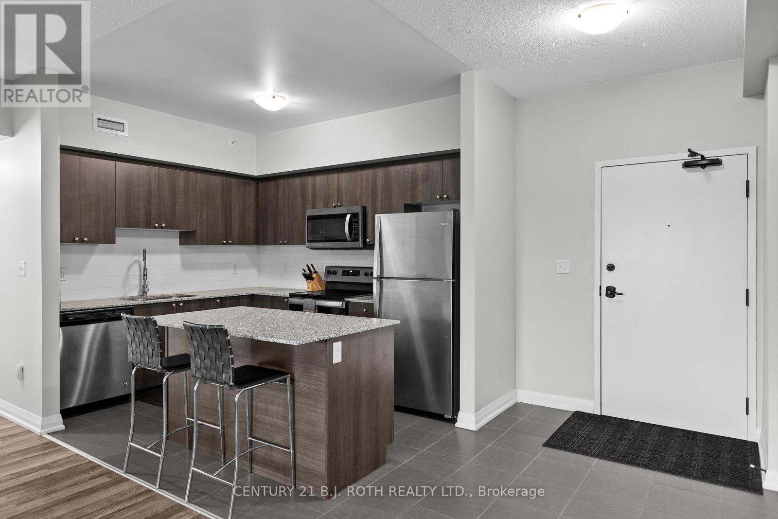 Photo 8 of 204 20 Koda Street, Barrie ON