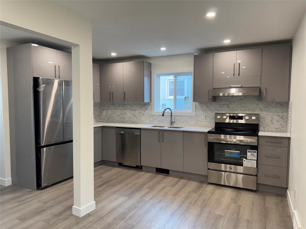 Photo 9 of 850 Ebby Avenue, Winnipeg MB