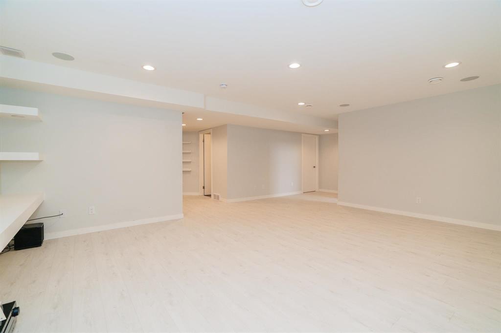 Photo 13 of 198 Springwater Road, Winnipeg MB