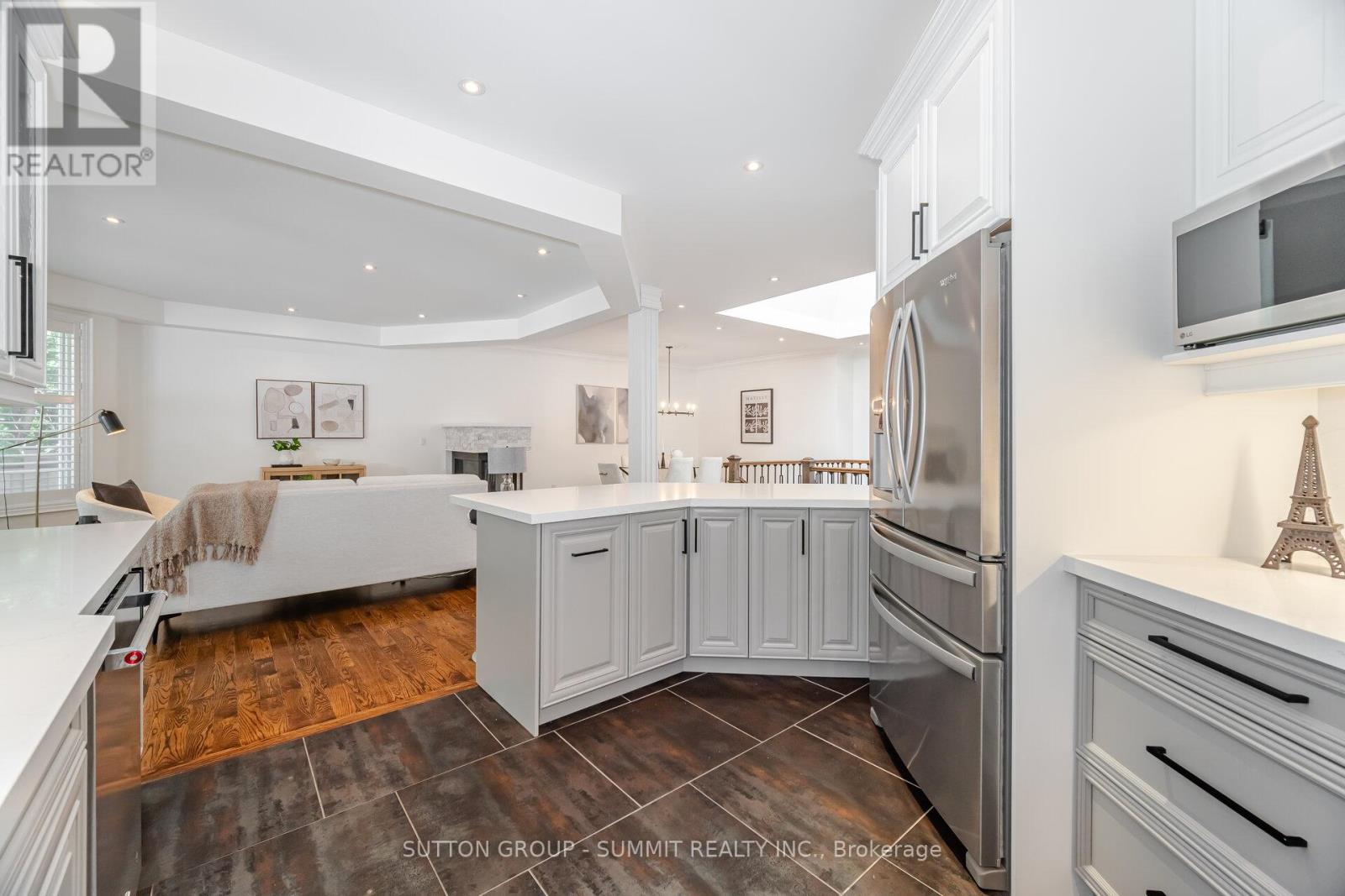 Photo 19 of 1195 Crestdale Road, Mississauga ON