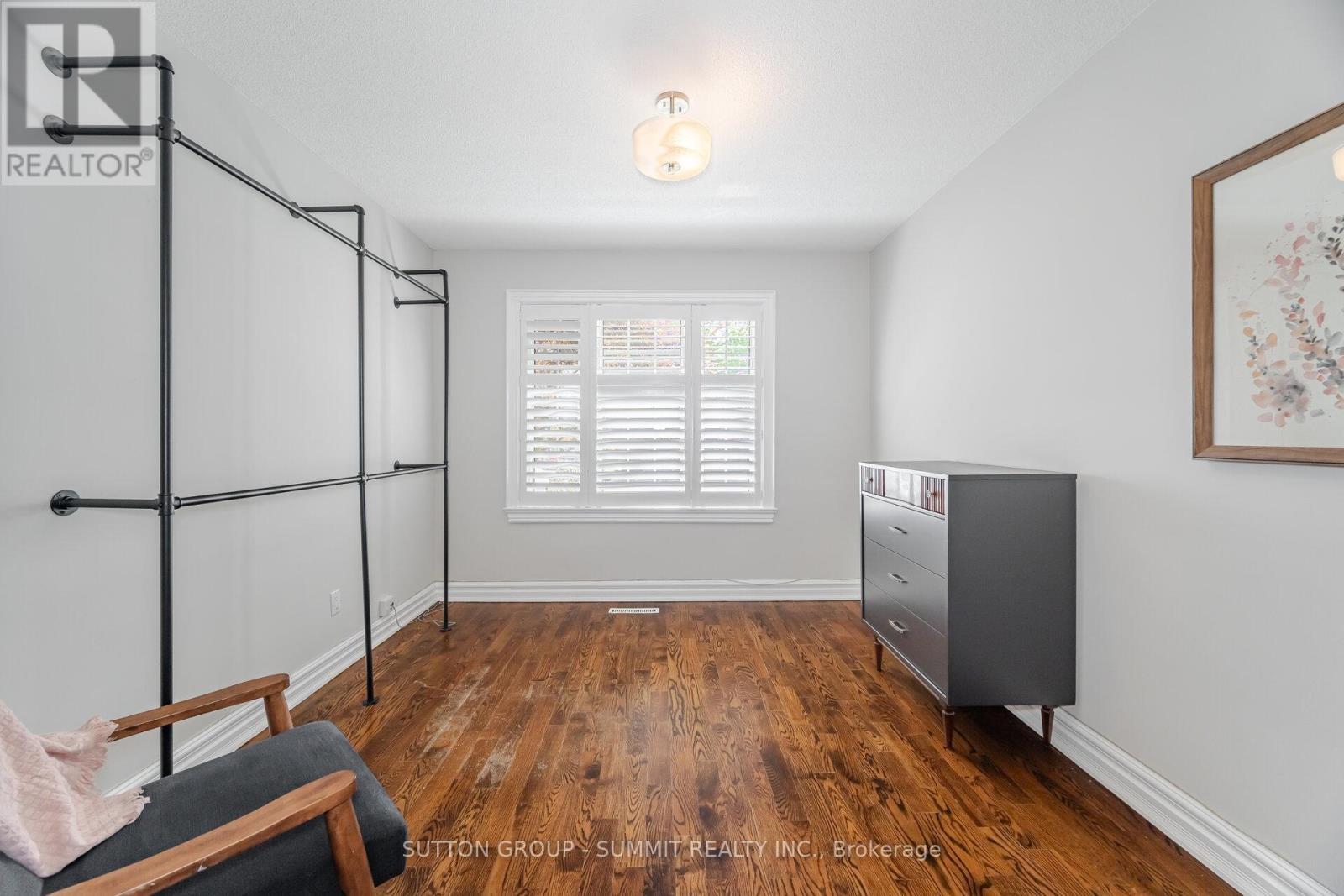 Photo 29 of 1195 Crestdale Road, Mississauga ON