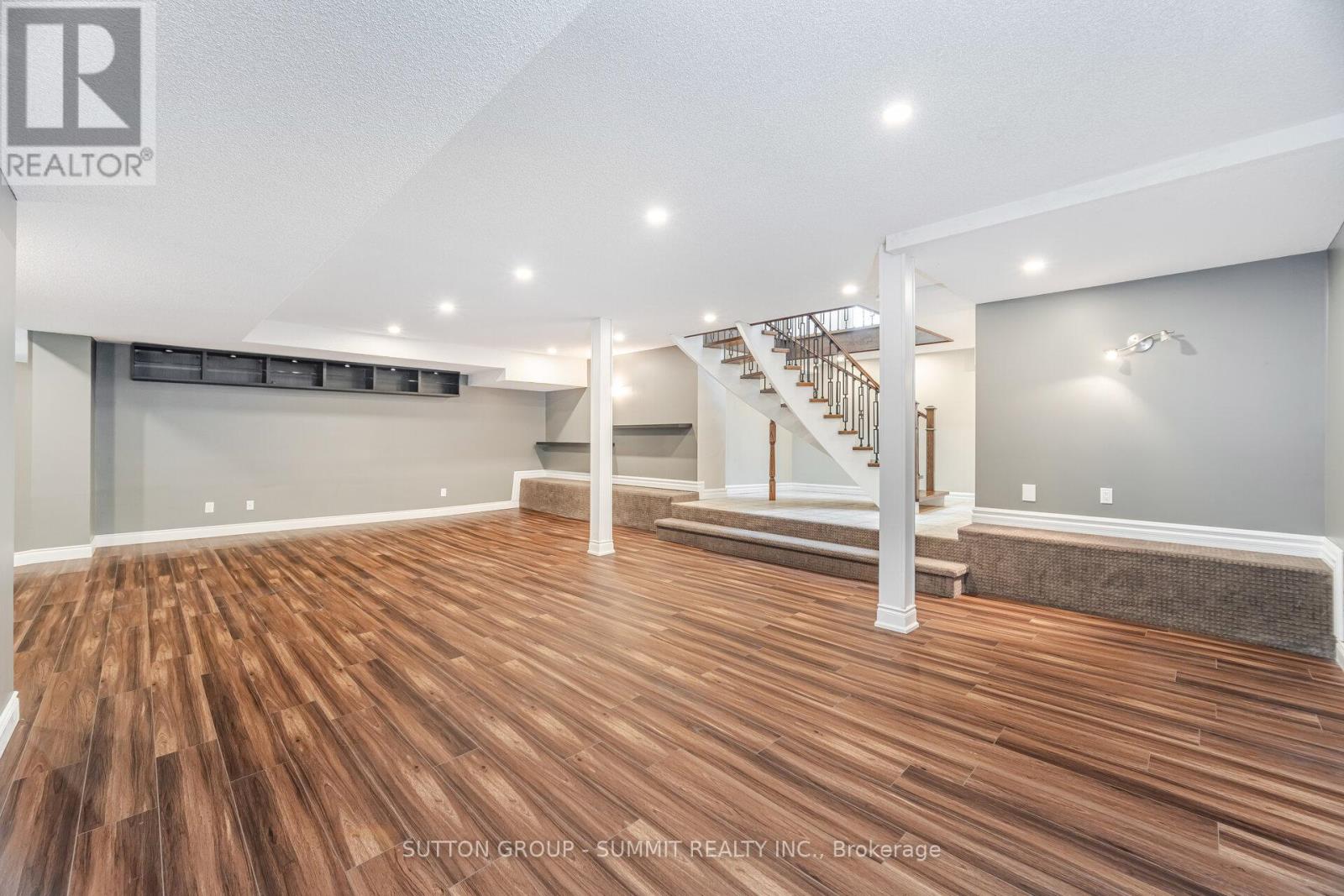 Photo 36 of 1195 Crestdale Road, Mississauga ON