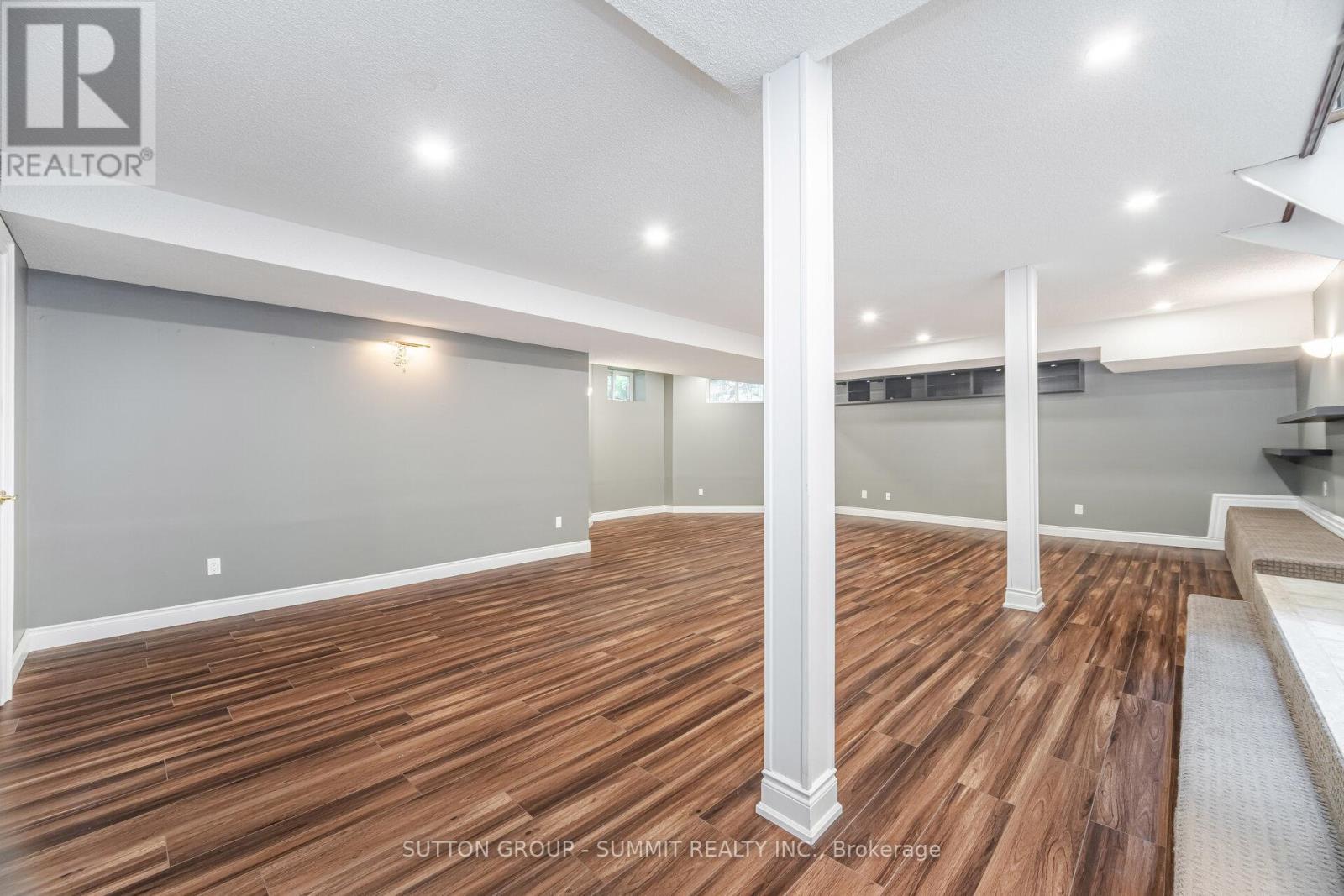 Photo 37 of 1195 Crestdale Road, Mississauga ON