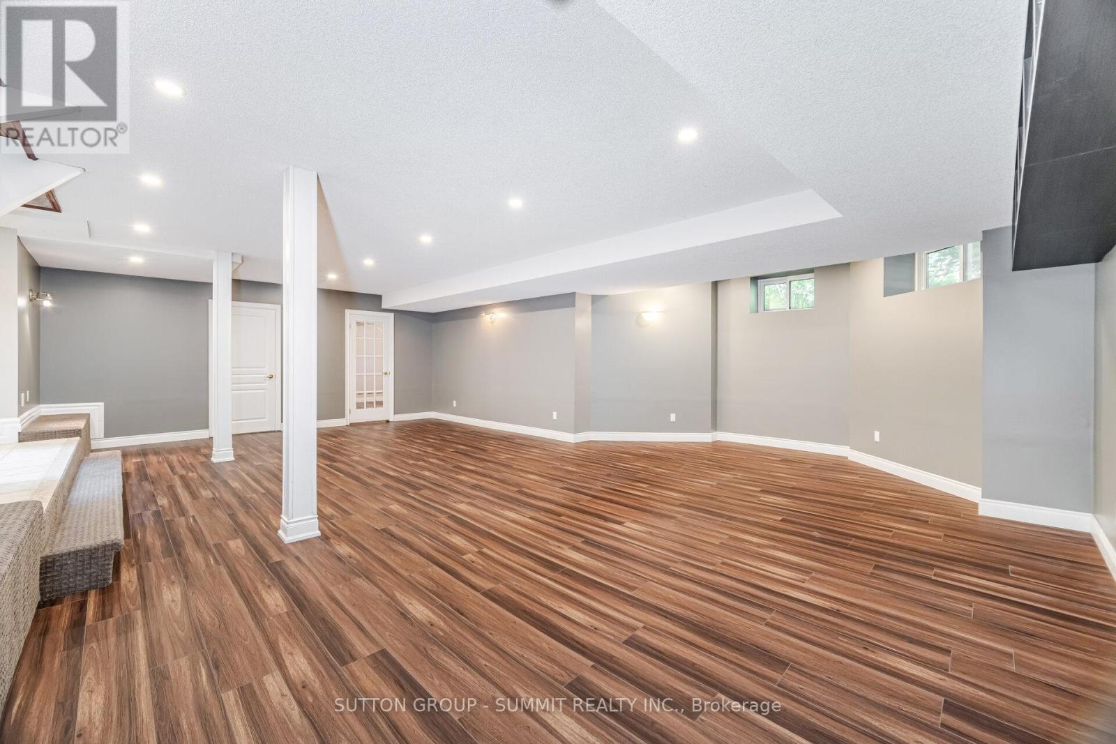 Photo 38 of 1195 Crestdale Road, Mississauga ON