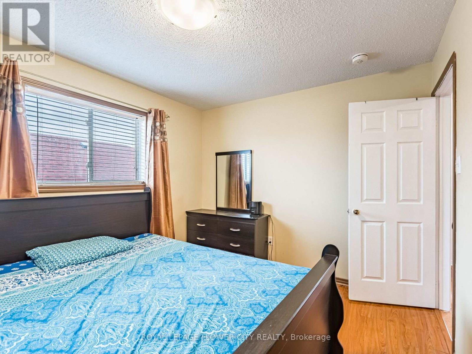 Photo 26 of 58 Pertosa Drive, Brampton ON