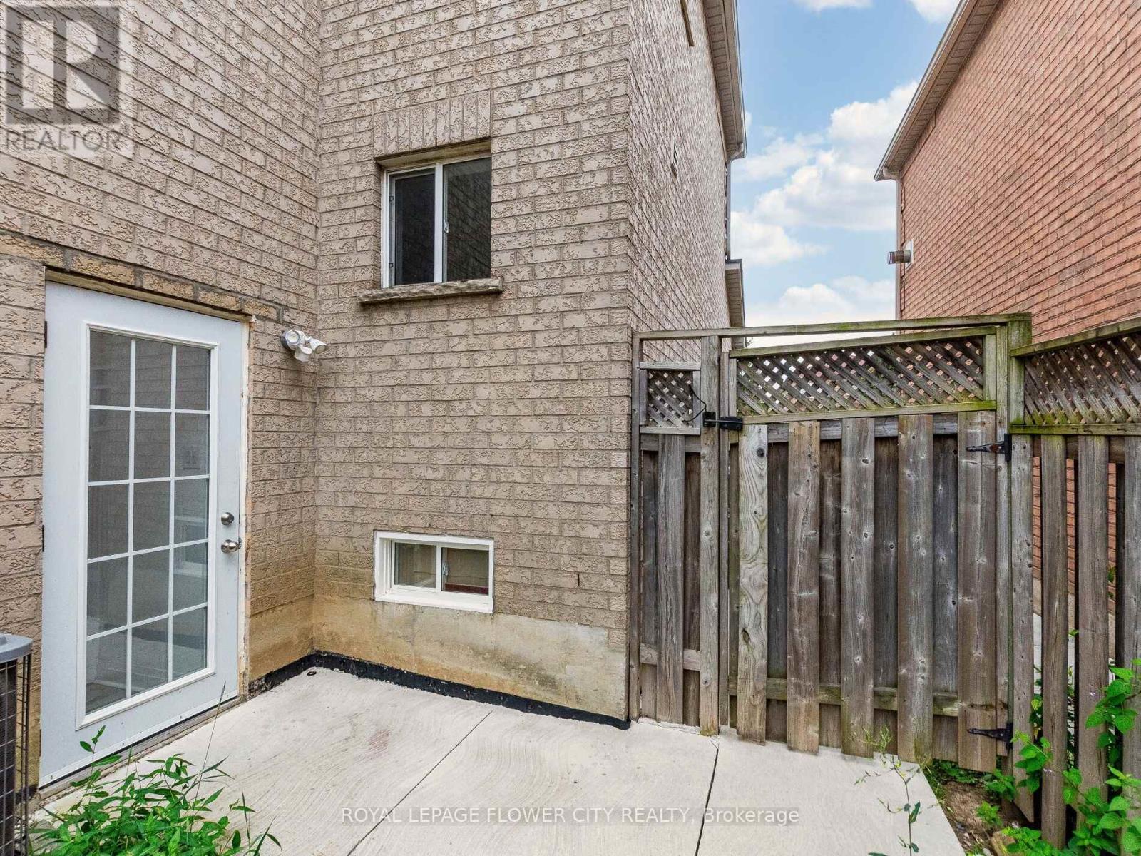 Photo 47 of 58 Pertosa Drive, Brampton ON