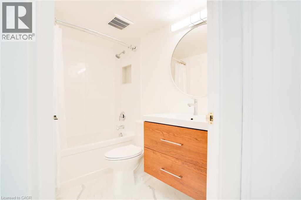 Photo 8 of 90 Ling Road Unit 1410, Scarborough ON