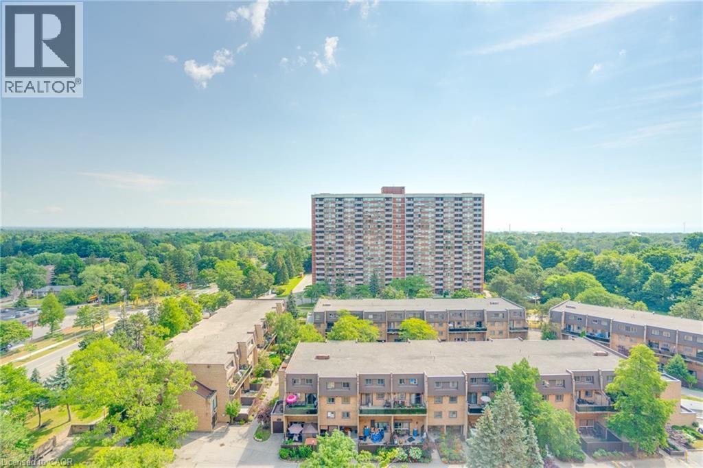Photo 15 of 90 Ling Road Unit 1410, Scarborough ON