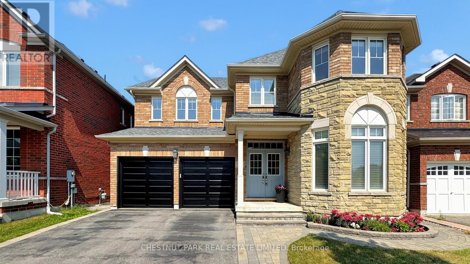Photo 37 of 32 Arbour Drive, Markham ON
