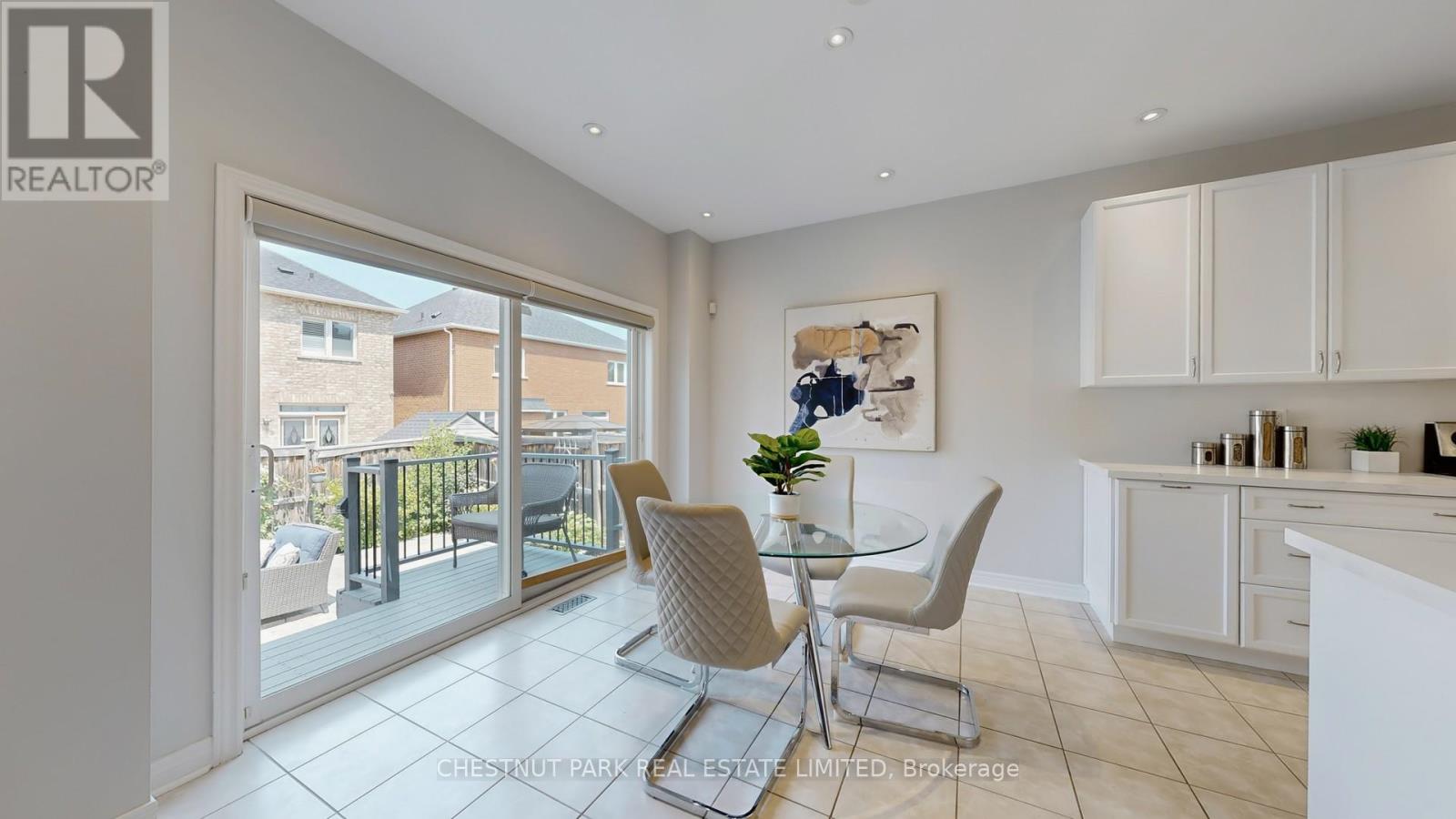 Photo 35 of 32 Arbour Drive, Markham ON