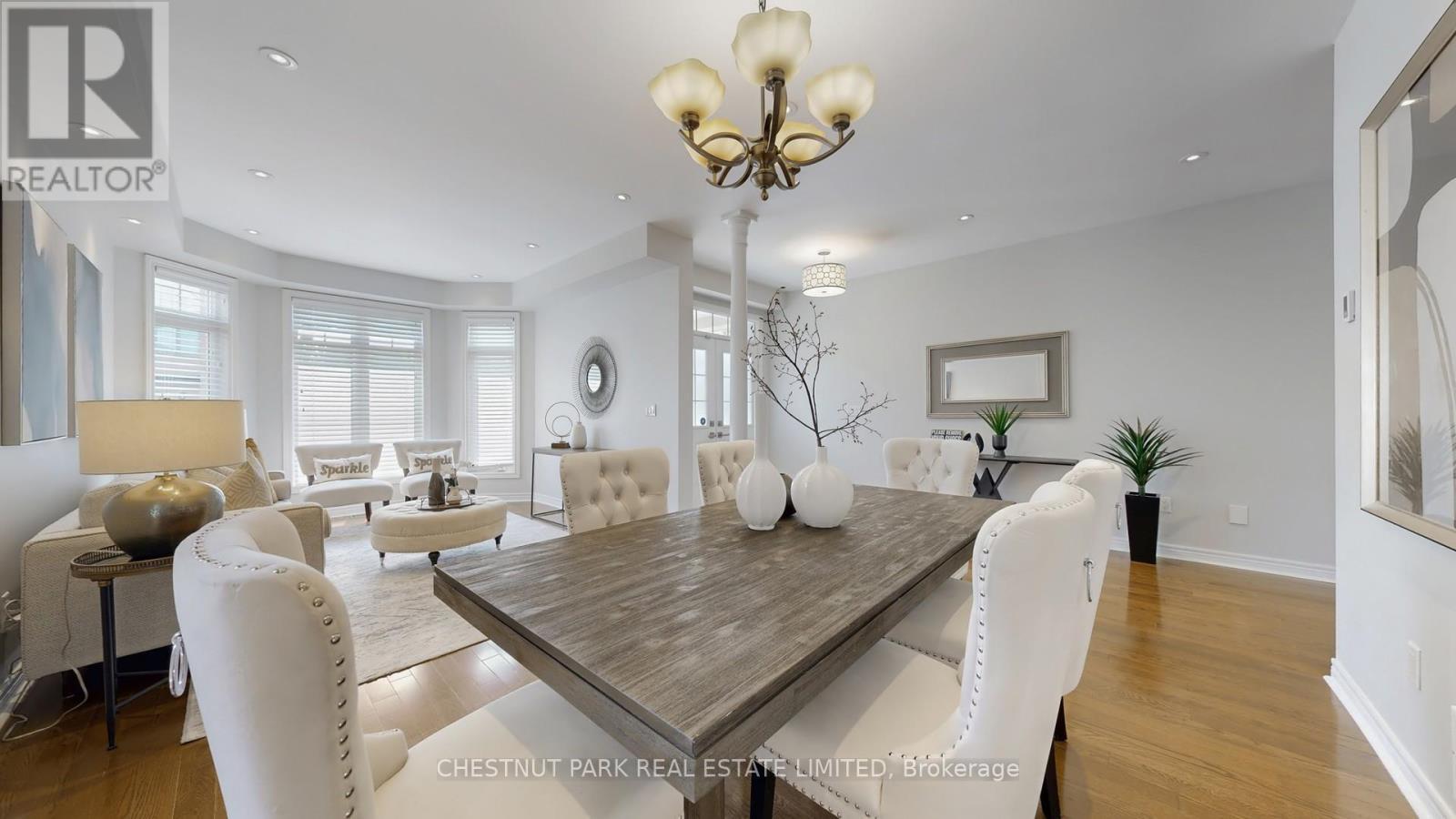 Photo 22 of 32 Arbour Drive, Markham ON