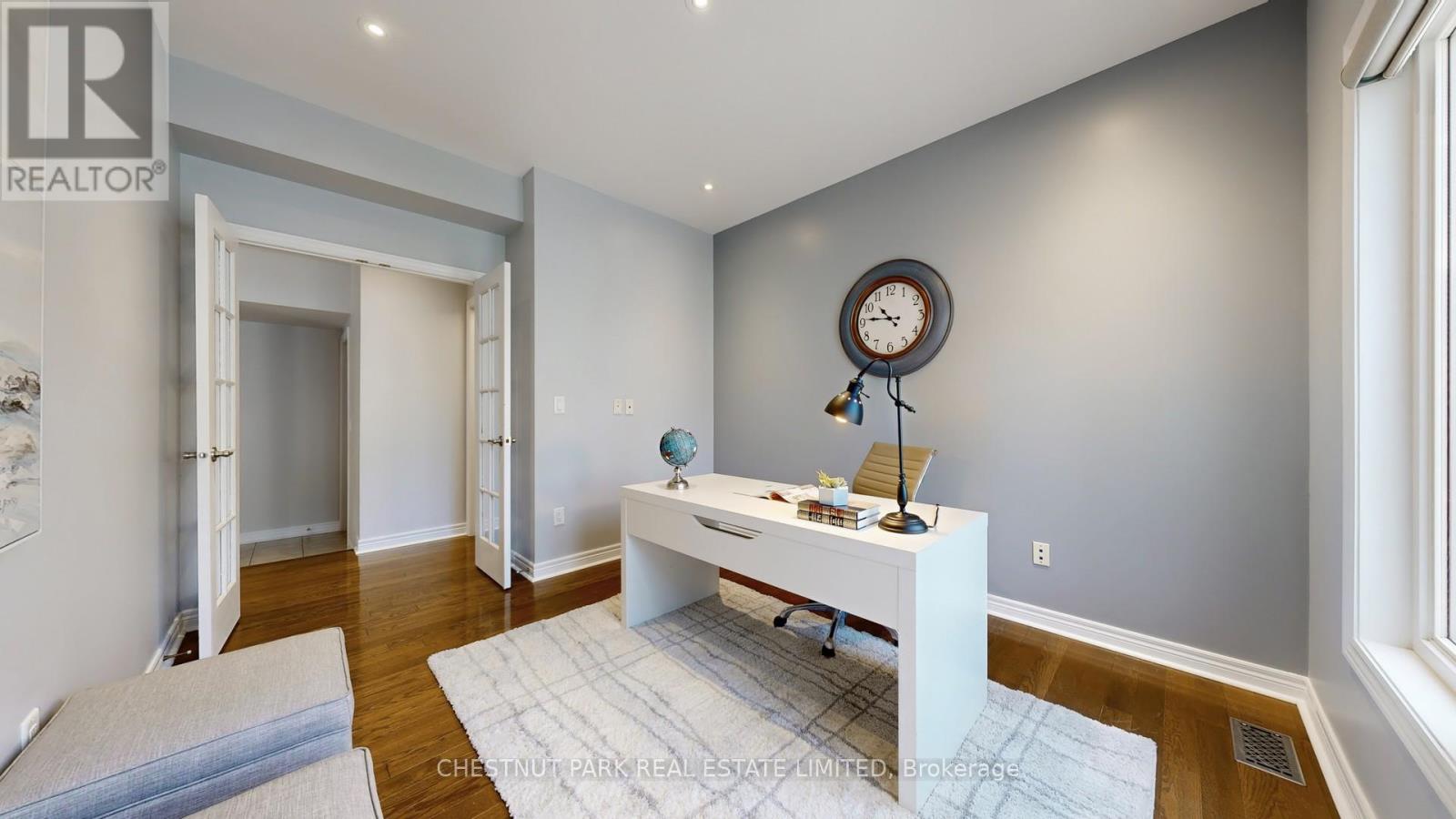 Photo 29 of 32 Arbour Drive, Markham ON