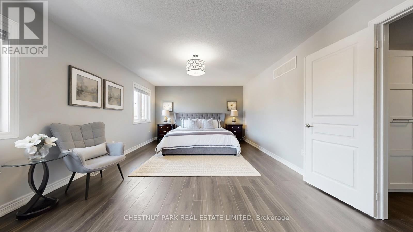 Photo 42 of 32 Arbour Drive, Markham ON