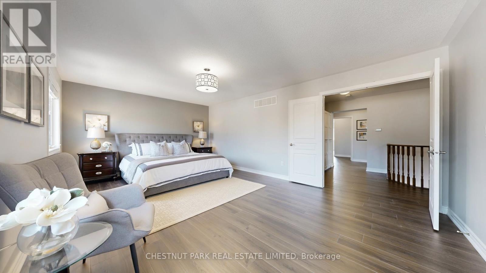 Photo 31 of 32 Arbour Drive, Markham ON