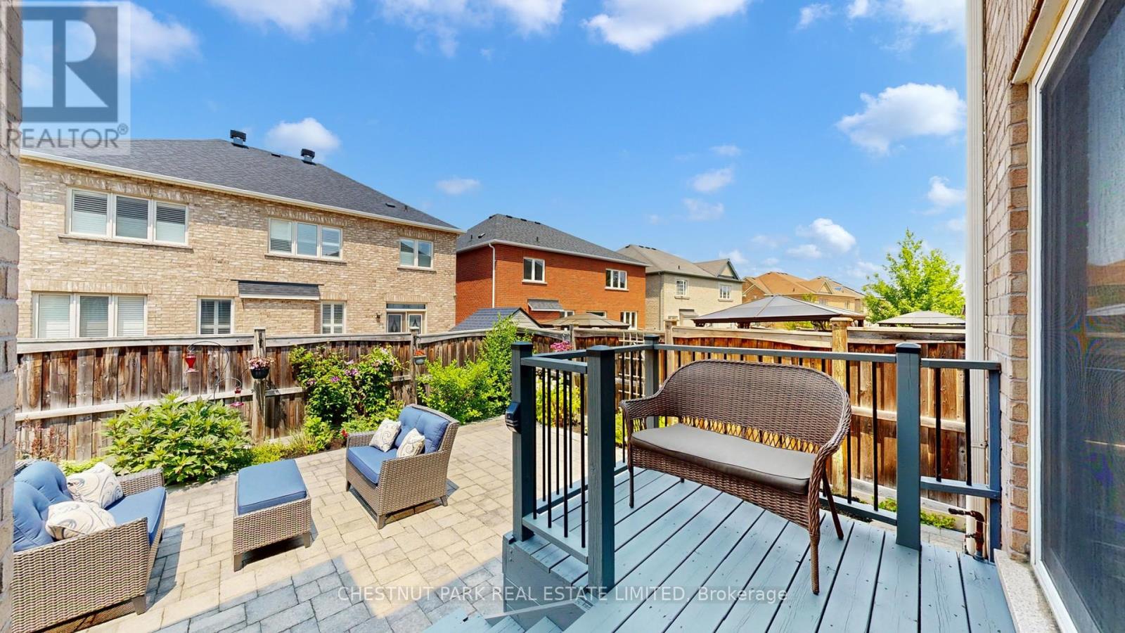 Photo 20 of 32 Arbour Drive, Markham ON