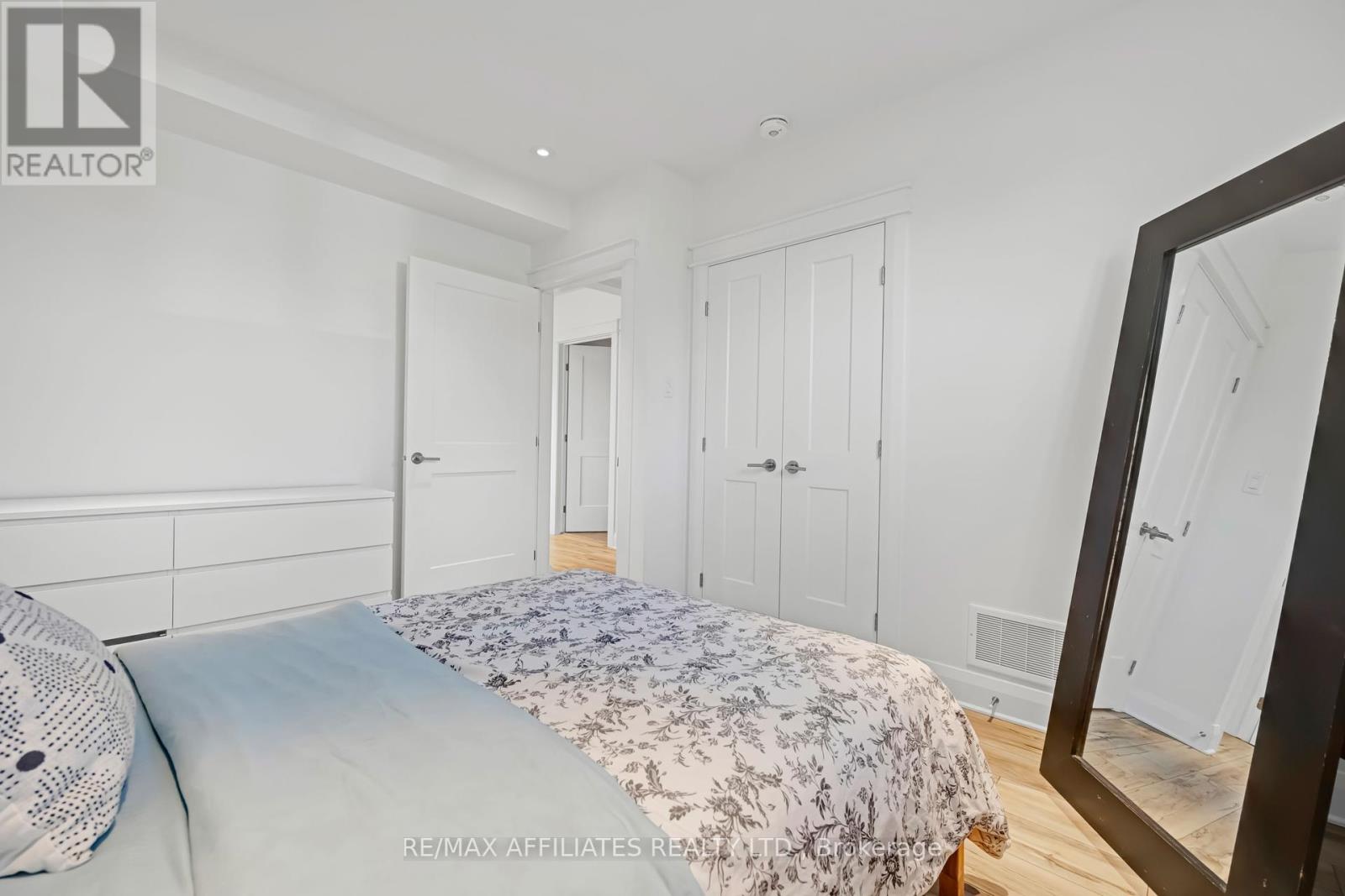 Photo 33 of 205 Westar Farm Way, Ottawa ON
