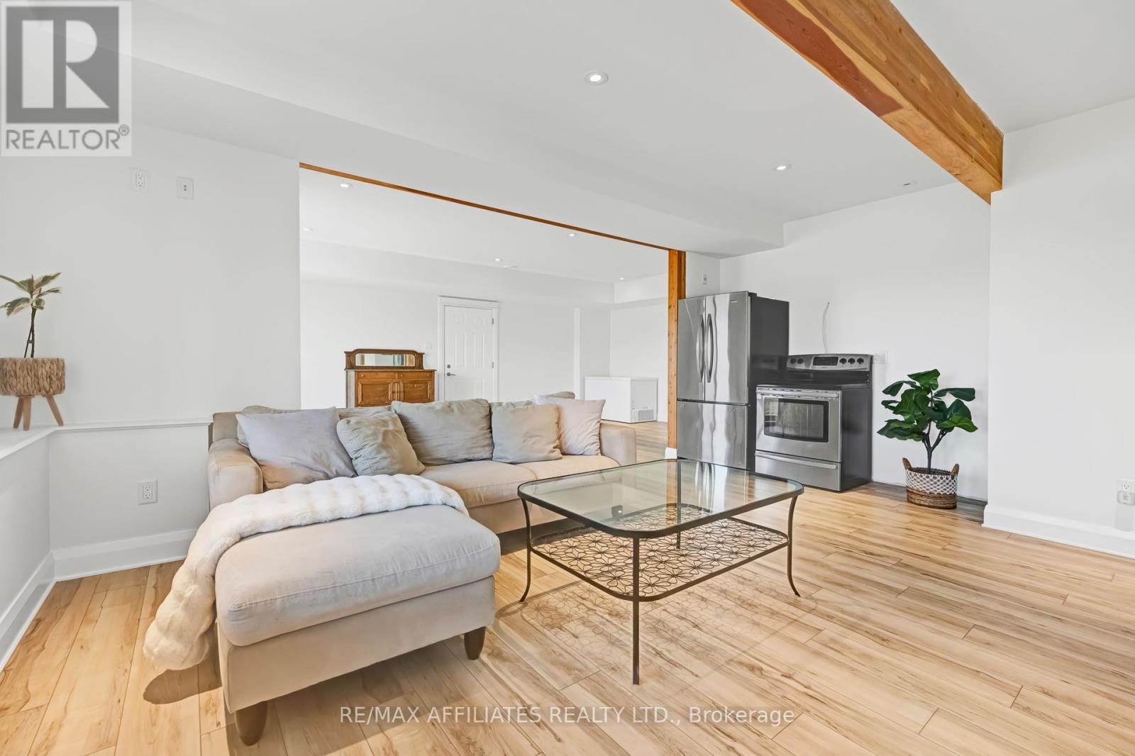 Photo 35 of 205 Westar Farm Way, Ottawa ON