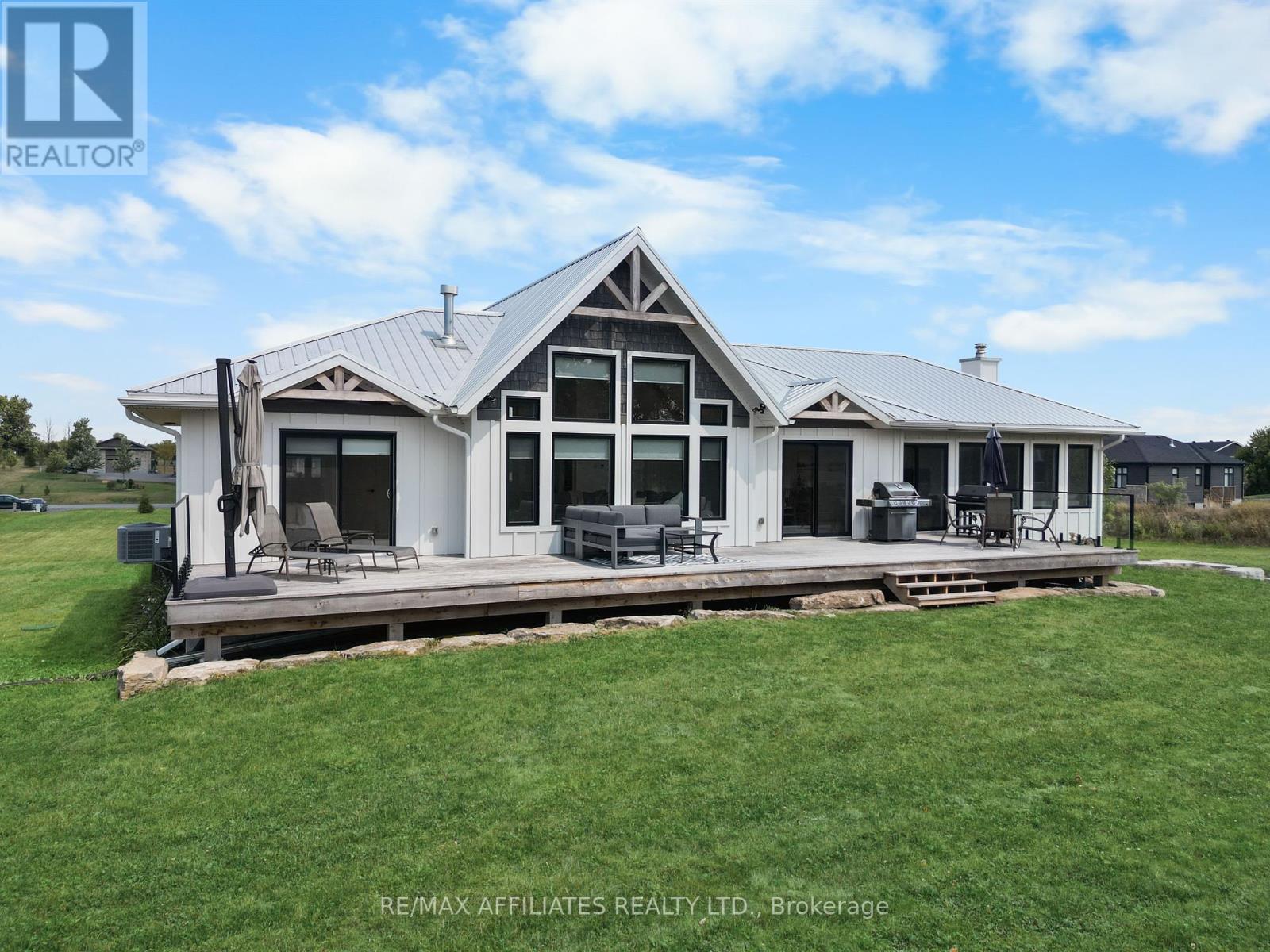 Photo 42 of 205 Westar Farm Way, Ottawa ON