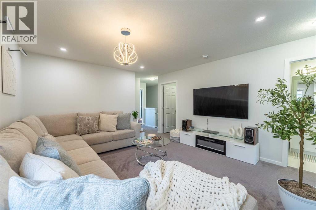Photo 19 of 315 Windbury Road Sw, Airdrie AB