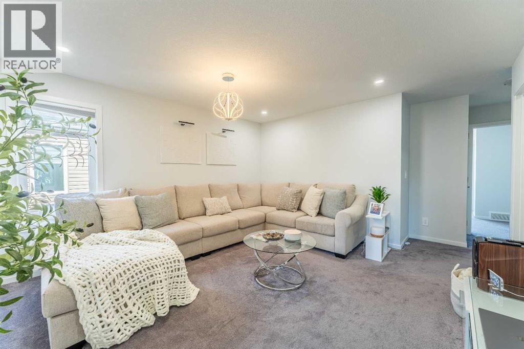 Photo 20 of 315 Windbury Road Sw, Airdrie AB
