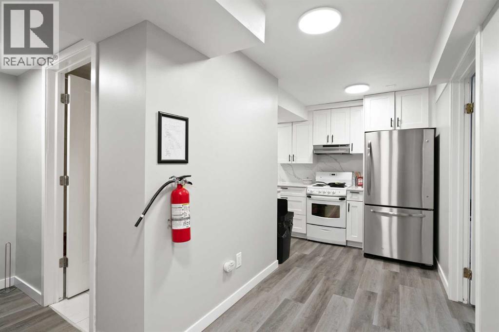 Single Family House 4 Level for Sale in  Rundlelawn Road NE Rundle Calgary 