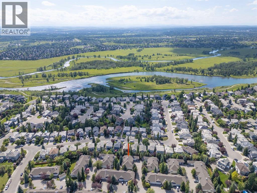 Photo 27 of 70 Mt Douglas Villas Se, Calgary AB