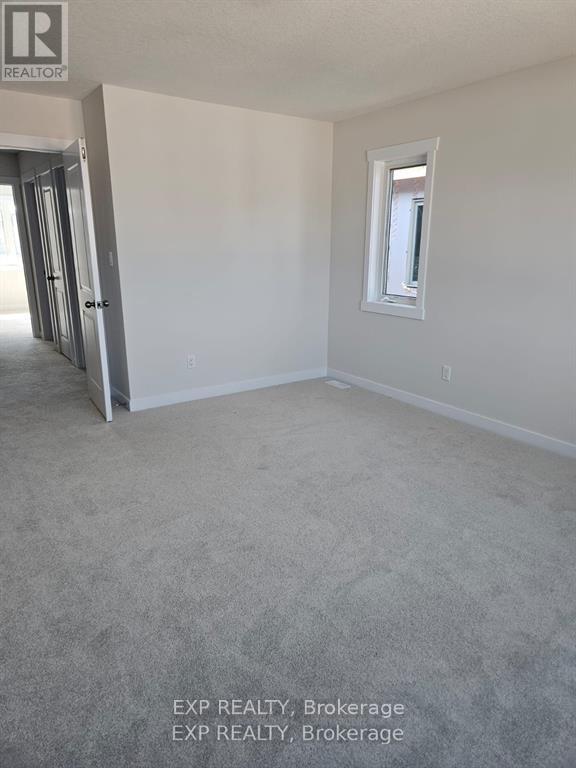 Photo 6 of Upper 89 Moon Crescent, Cambridge ON