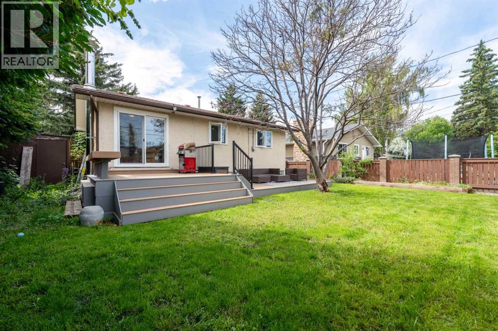 Photo 21 of 34 Wilson Street, Okotoks AB