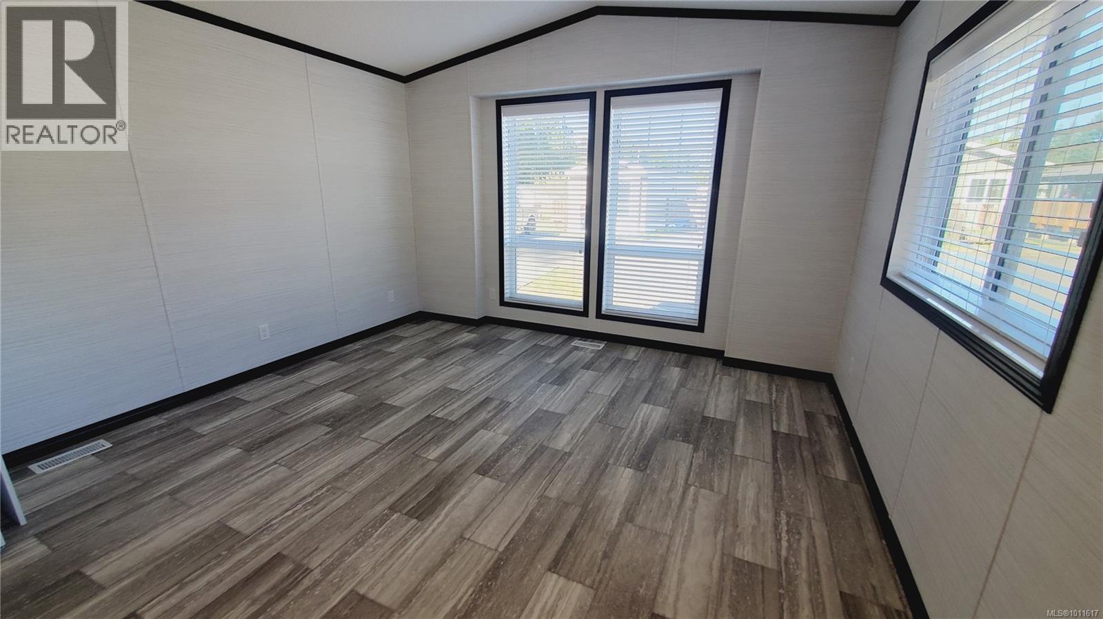 #61 1720 WHIBLEY RD - 22