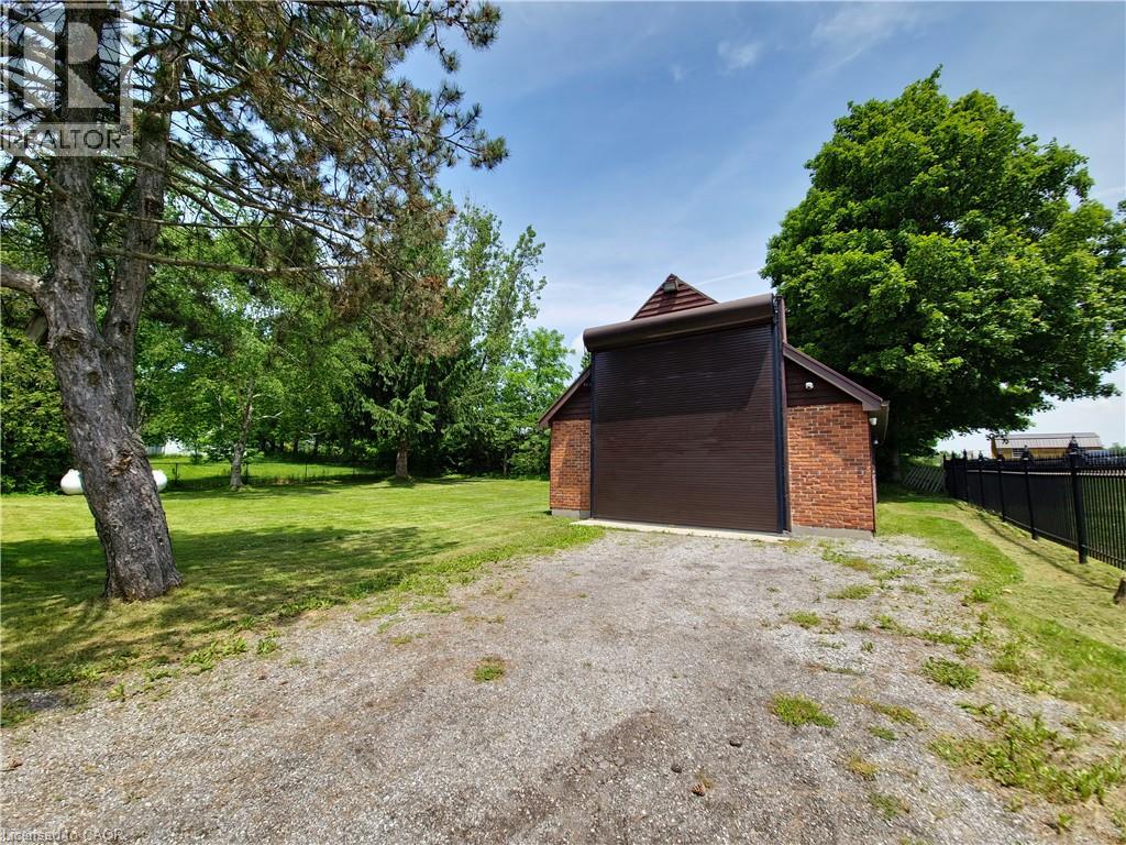 Photo 24 of 11719 Guelph Line, Milton ON