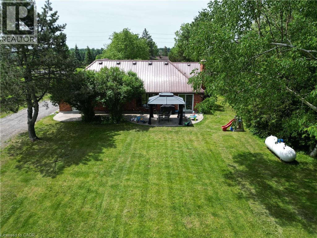 Photo 12 of 11719 Guelph Line, Milton ON