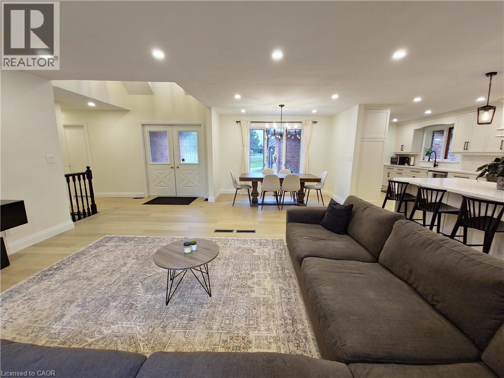 Photo 19 of 11719 Guelph Line, Milton ON
