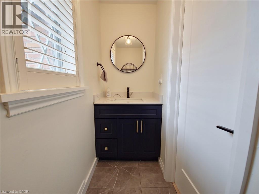 Photo 18 of 11719 Guelph Line, Milton ON