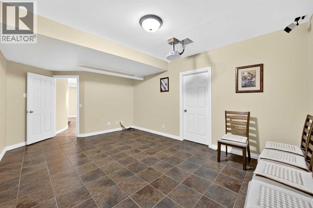 Single Family House Bungalow for Sale in  Signal Hill Terrace SW Signal Hill Calgary 