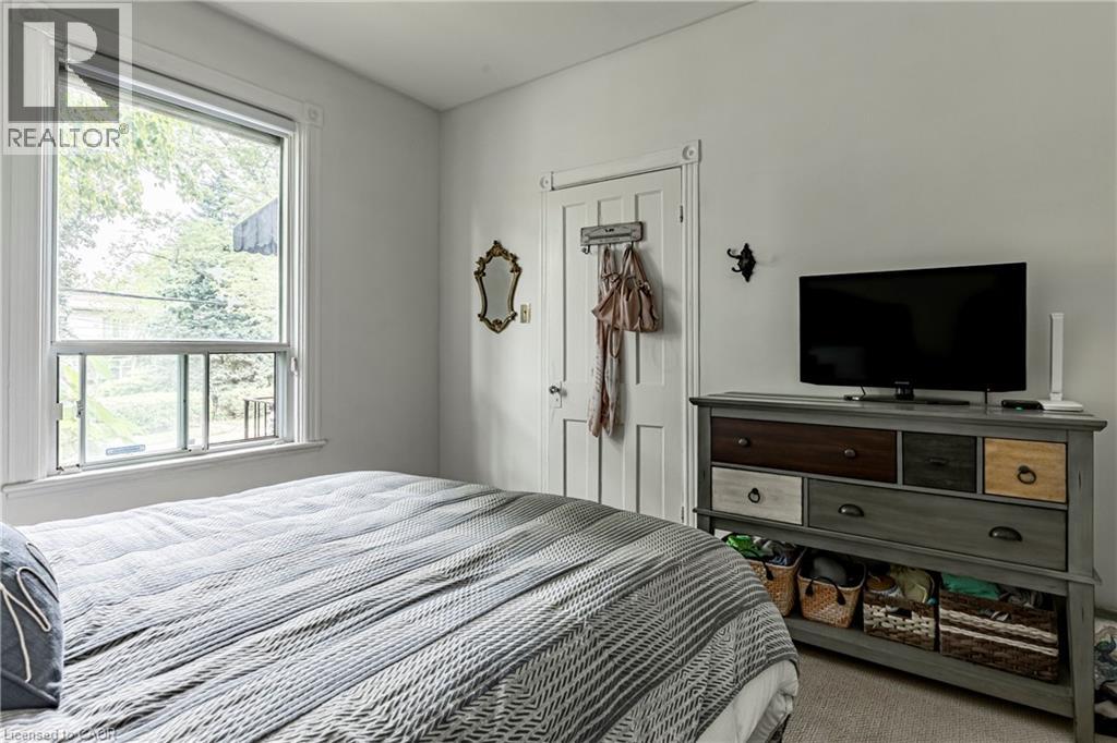 Photo 38 of 245 Hillcrest Avenue, Hamilton ON