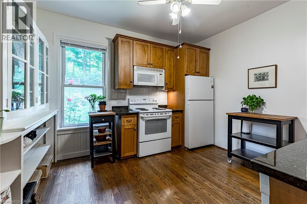 Photo 17 of 245 Hillcrest Avenue, Hamilton ON
