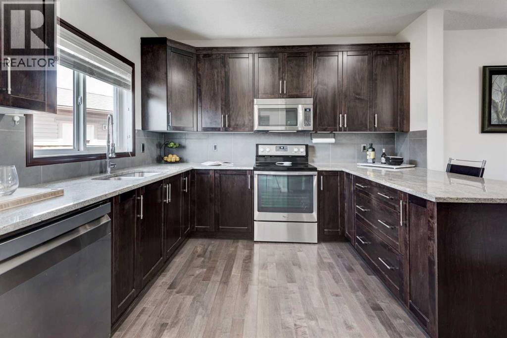 Photo 17 of 40 Copperpond Park Se, Calgary AB