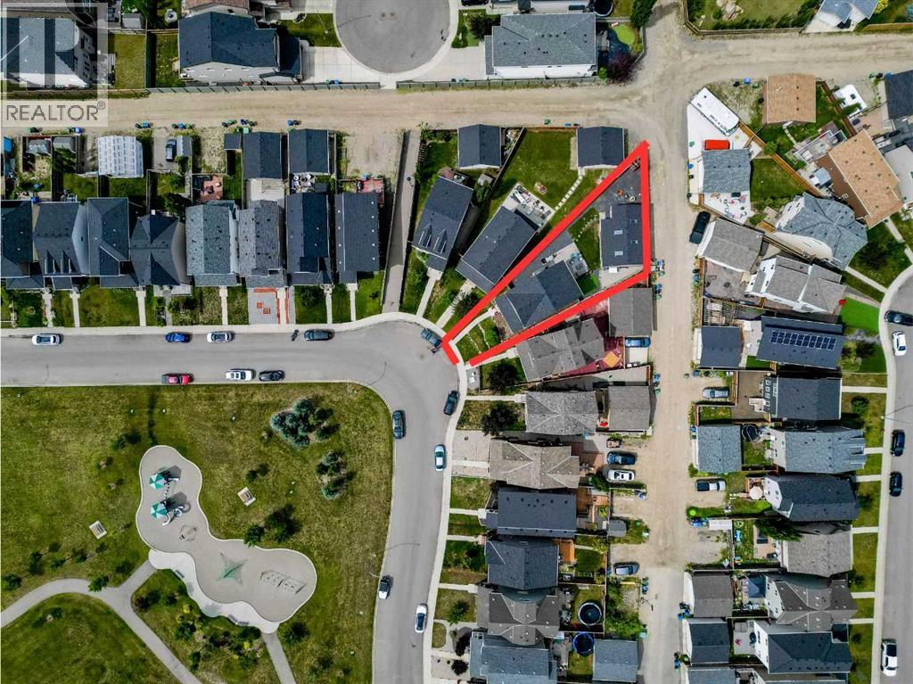 Photo 3 of 40 Copperpond Park Se, Calgary AB