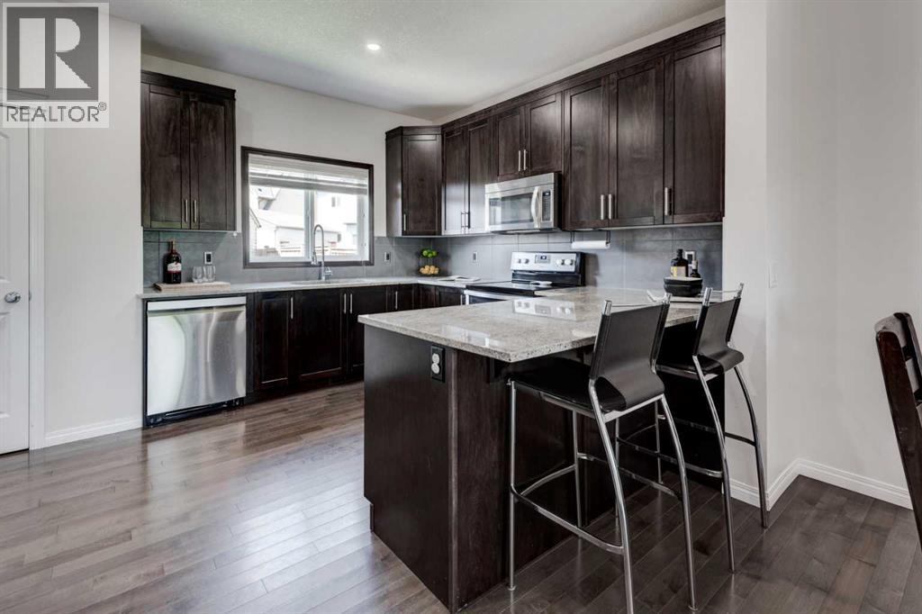 Photo 16 of 40 Copperpond Park Se, Calgary AB