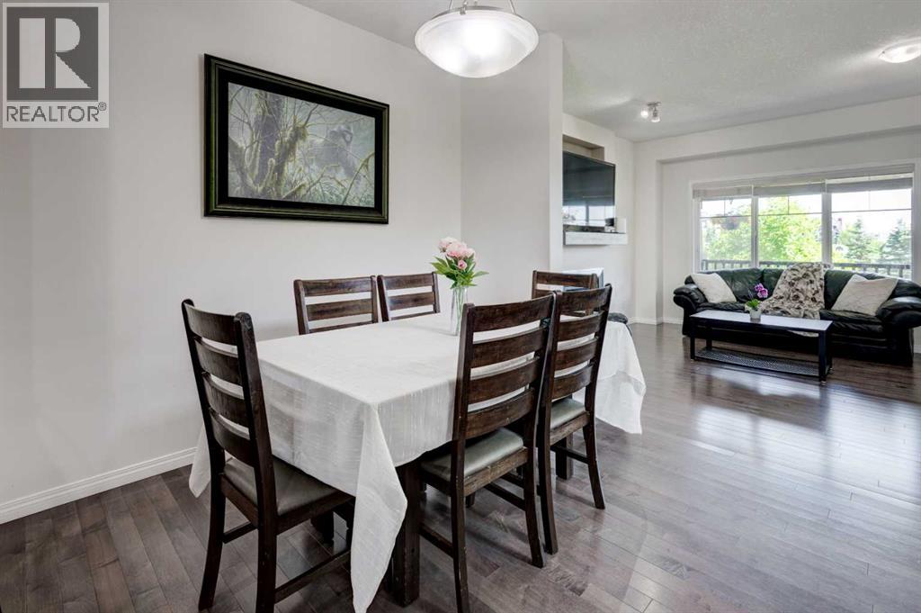 Photo 13 of 40 Copperpond Park Se, Calgary AB