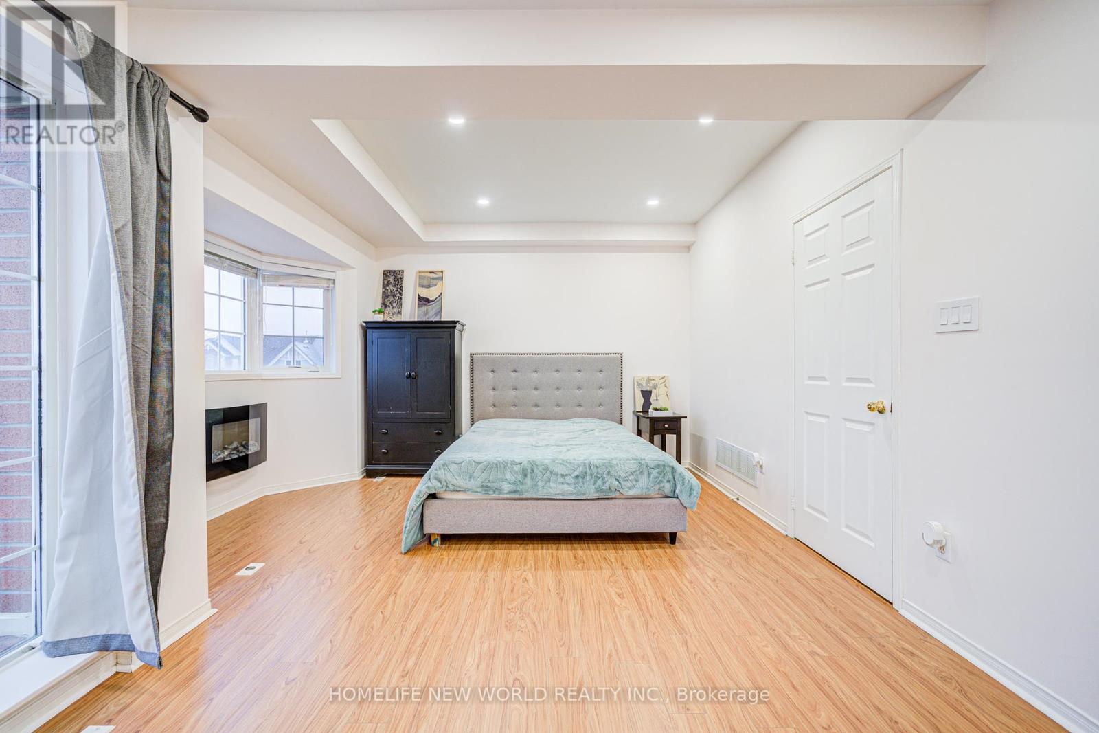 Photo 10 of A 206 15 Cornell Meadows Avenue, Markham ON