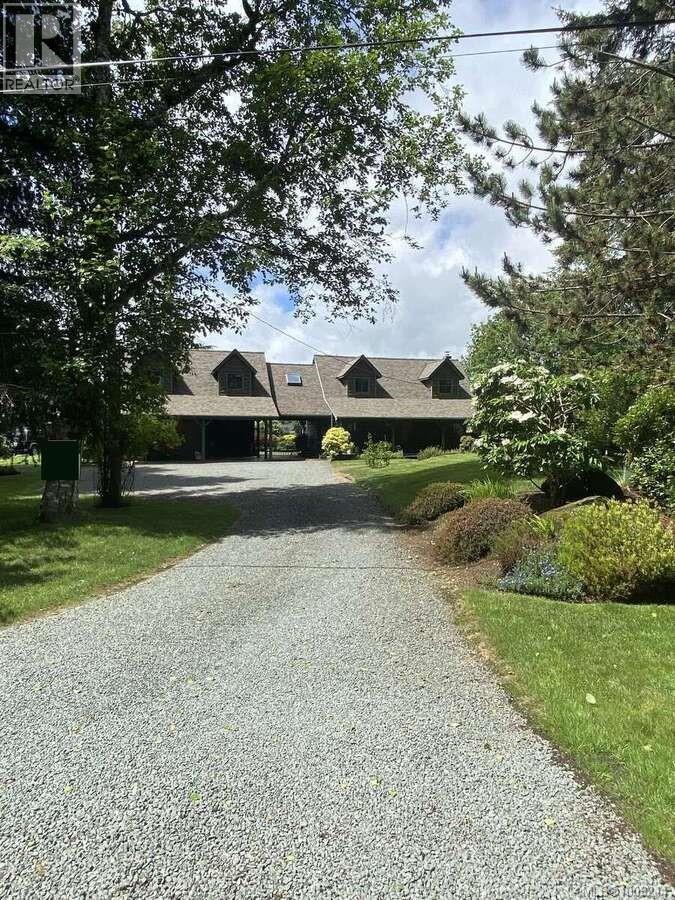 Photo 14 of 9386 Martin Park Dr, Black Creek BC