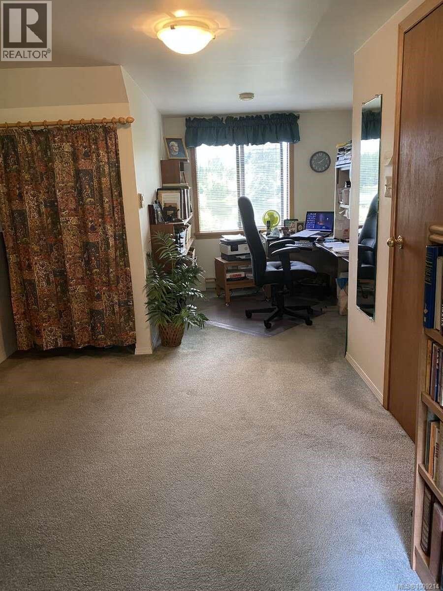Photo 39 of 9386 Martin Park Dr, Black Creek BC