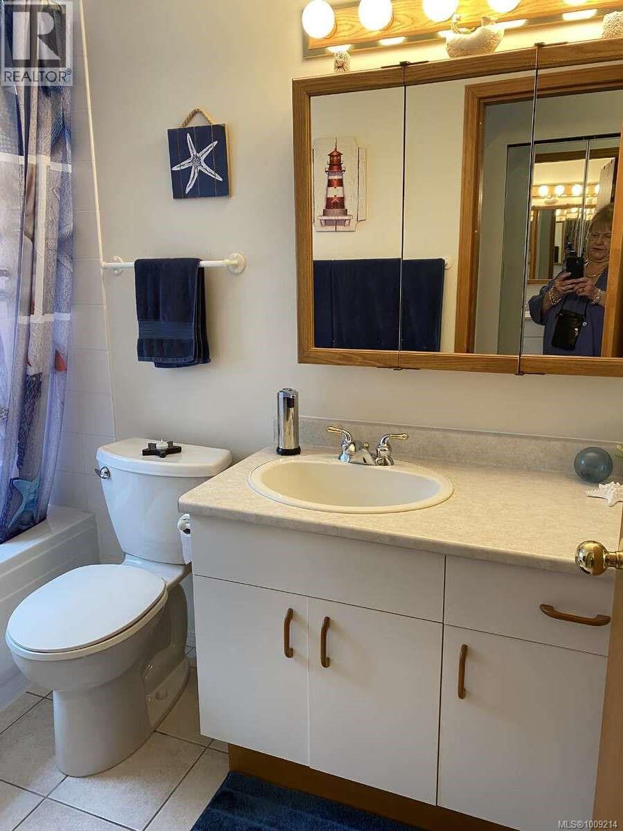 Photo 9 of 9386 Martin Park Dr, Black Creek BC