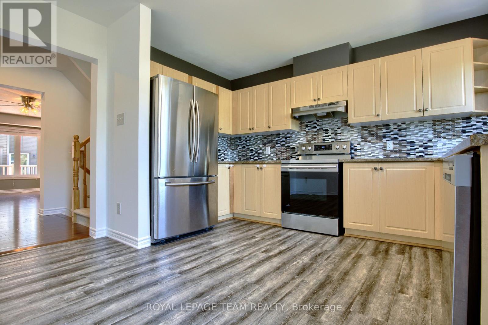Photo 17 of 3867 Strandherd Drive, Ottawa ON