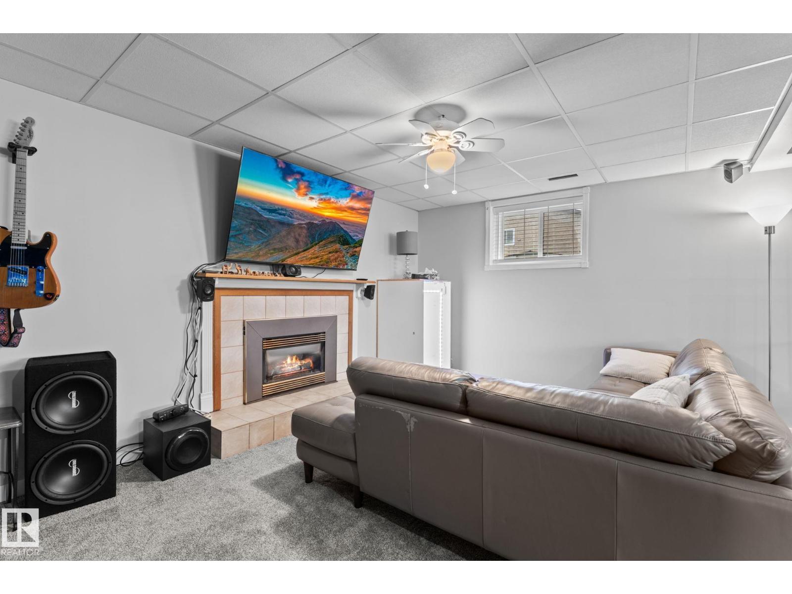Photo 23 of 9316 177 Av Nw, Edmonton AB