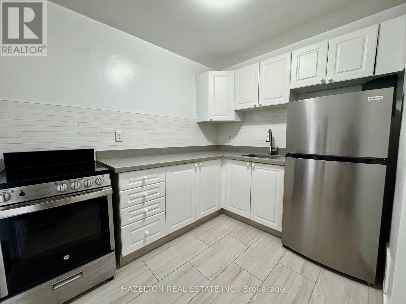 Photo 1 of 502 88 Wellesley Street E, Toronto ON