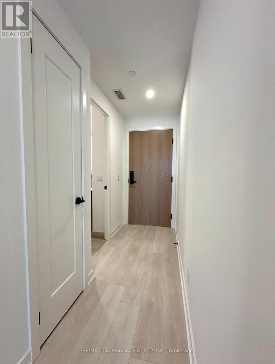 Photo 9 of 603 5 Defries Street, Toronto ON