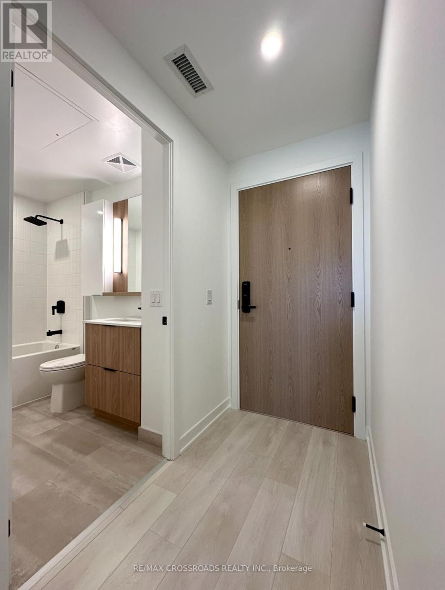 Photo 17 of 603 5 Defries Street, Toronto ON