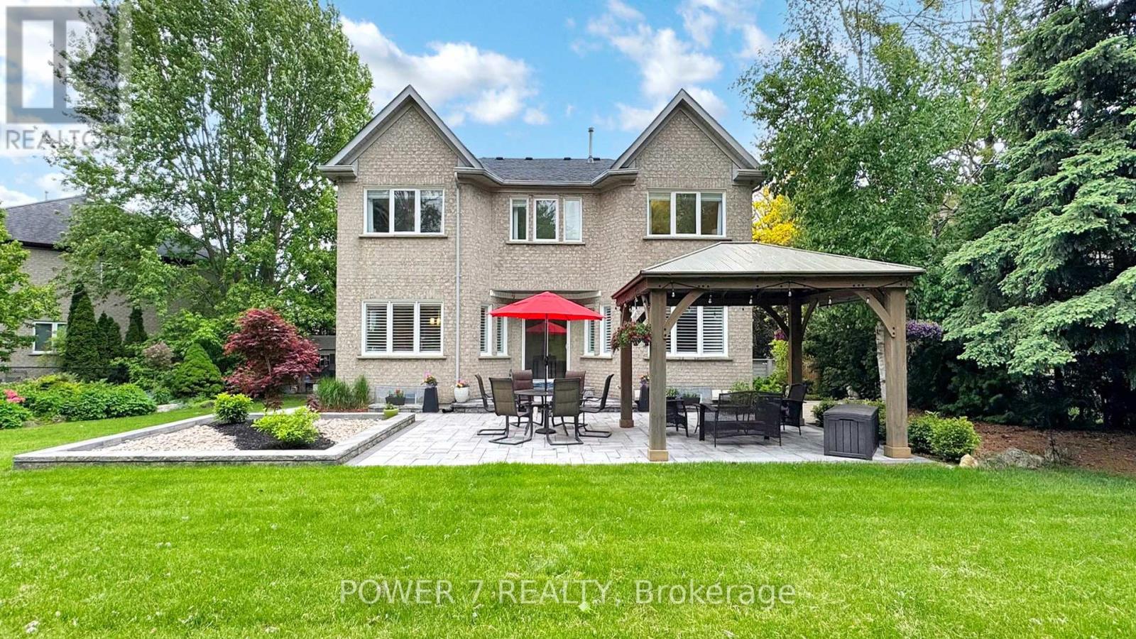 Photo 16 of 1098 Secretariate Road, Newmarket ON